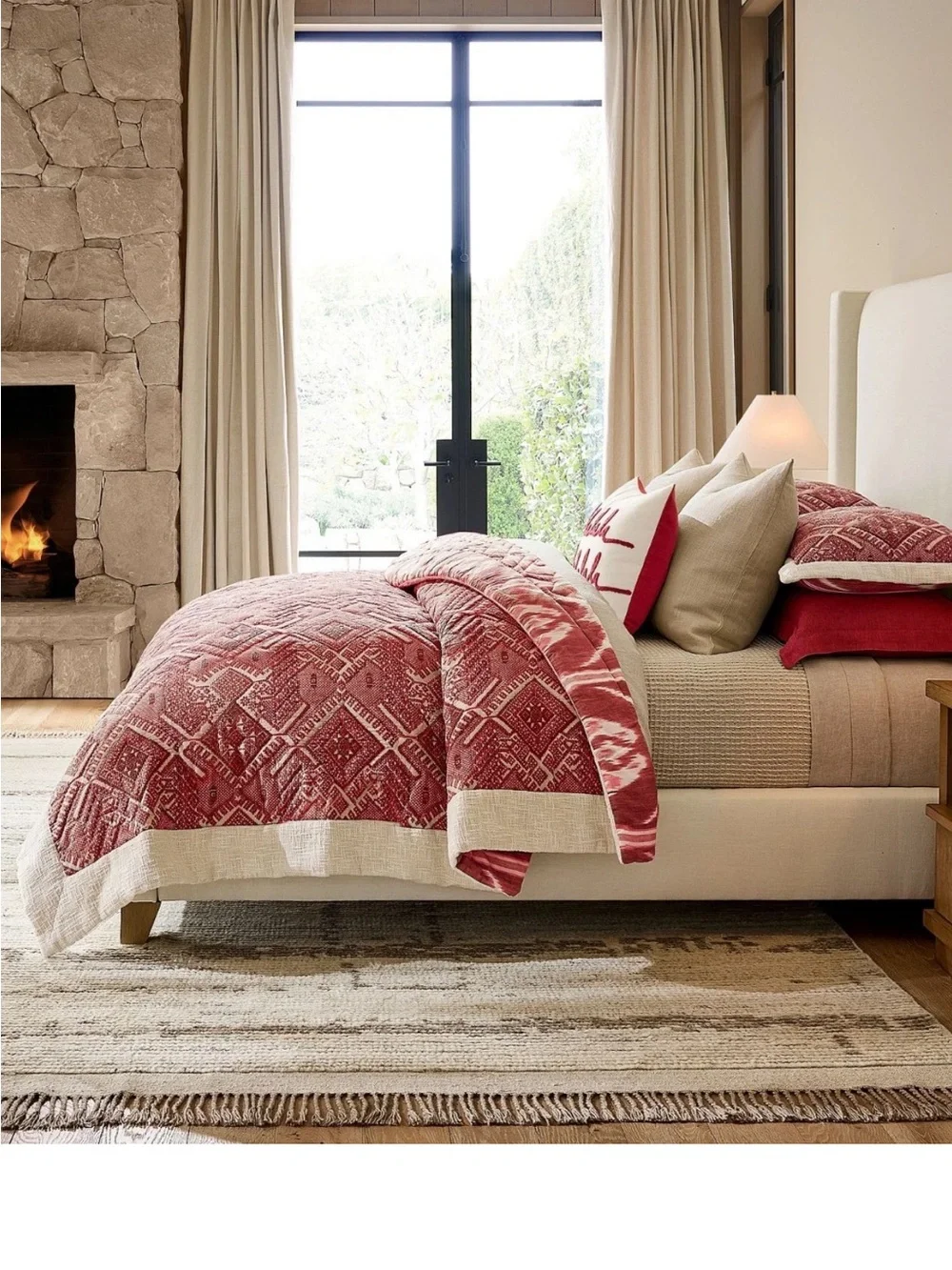 NWT Pottery Barn Fez F/Q Reversible Quilt.  Originally $299.